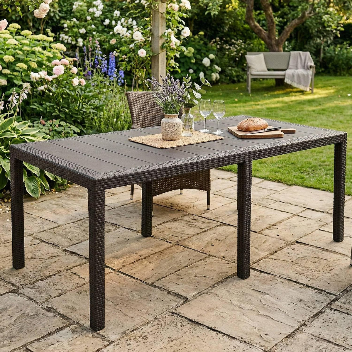 Dmora Rechteckiger ausziehbarer Gartentisch, Maße 150 x 72 x 90 cm (ausziehbar bis 220 cm), Made in Italy, Farbe Anthrazit